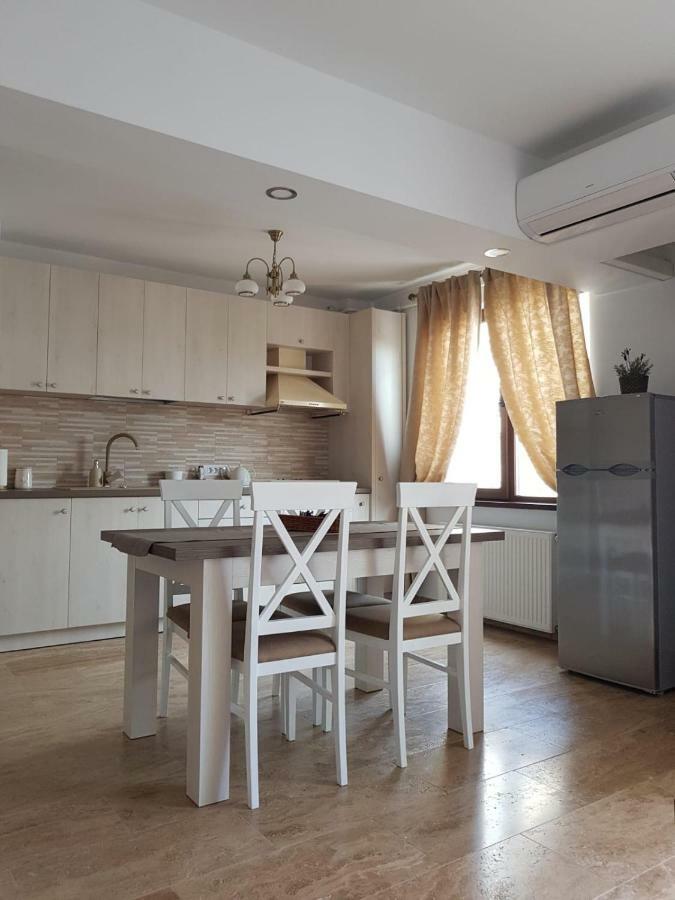Apartament 2 Camere Ultracentral Ramnicu Valcea Ngoại thất bức ảnh
